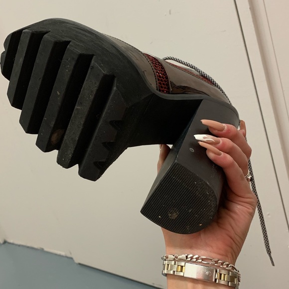 Jeffrey Campbell Heels - Picture 7 of 7